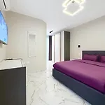 דירה Brand New Luxury 3-bedroom In *