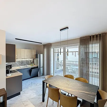 Brand New Luxury 3-bedroom In Apartman