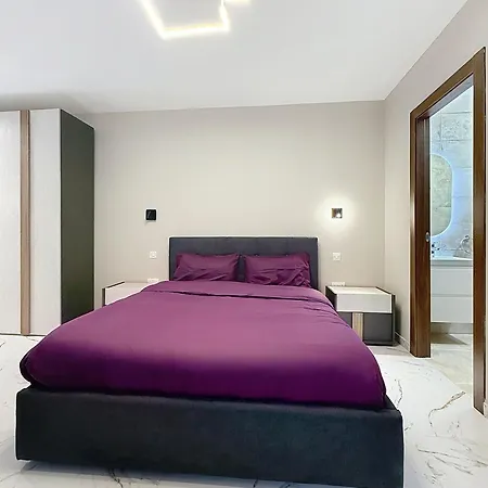 Brand New Luxury 3-bedroom In Апартаменты