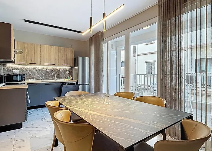 Апартаменты Brand New Luxury 3-bedroom In Слима